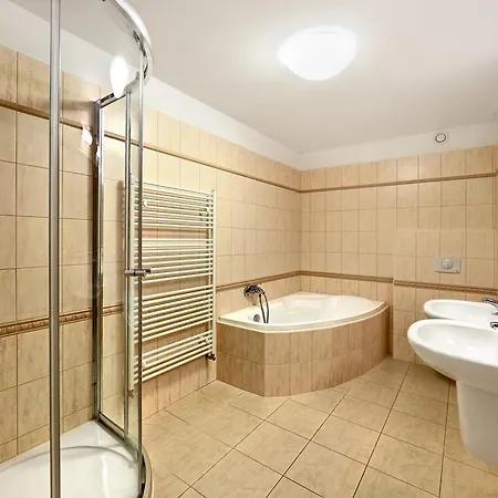 Guest house Prelat 3*
